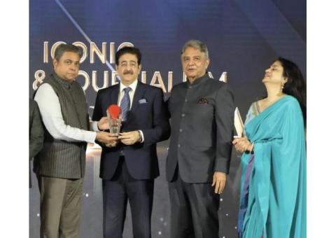 Sandeep Marwah Honored with Iconic Award at Tourism Summit