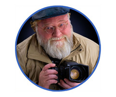 LinkedIn Headshot Photographer for a Confident Professional Image