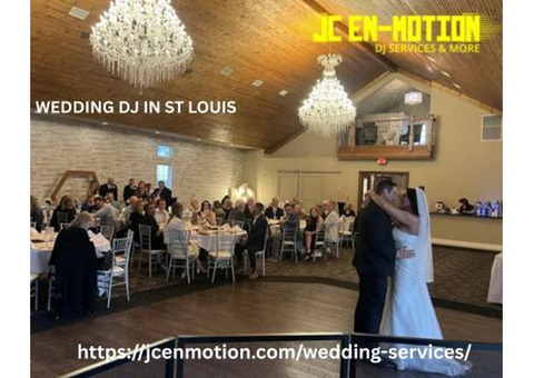 Top Wedding DJ in St Louis Make Your Event Memorable