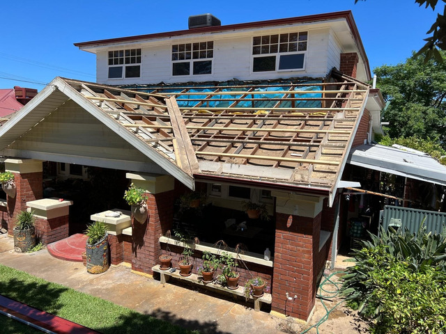 Why Local Adelaide Roofers Tops Every Roofing Company in Adelaide