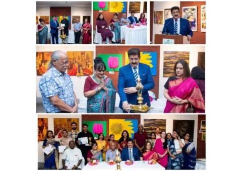Sandeep Marwah Inaugurates Exhibition of Paintings, Celebrating Art