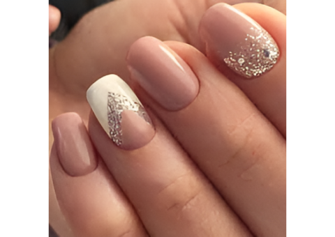Abstract Nail Art