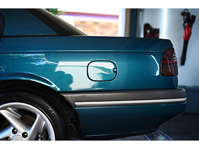 Shield Your Investment with Mirror Effect Detail