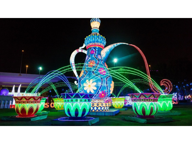 Premium Desert Safari Dubai – Luxury Dune Bashing + Live Shows