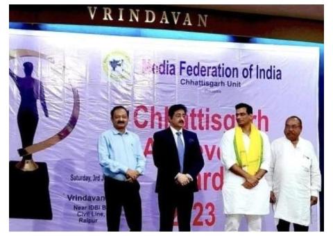 Sandeep Marwah Honored by Media Federation of India in Raipur