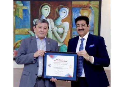 Sandeep Marwah Honoured by Embassy of Kyrgyzstan