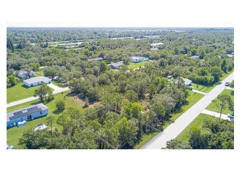SECURE YOUR SLICE OF PUNTA GORDA ✨