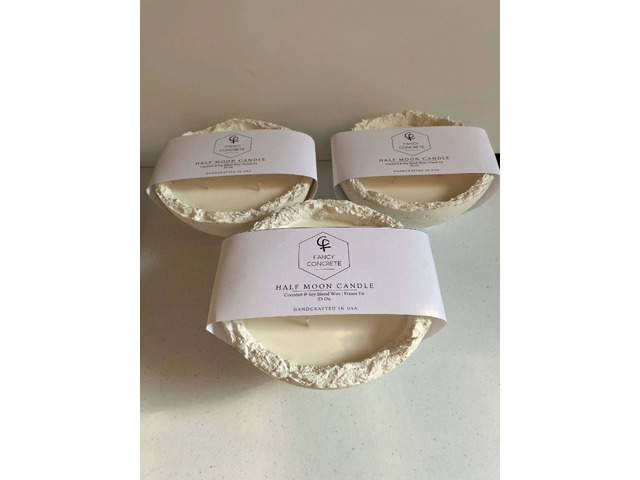 A Soft Glow Inspired by Lunar Calm