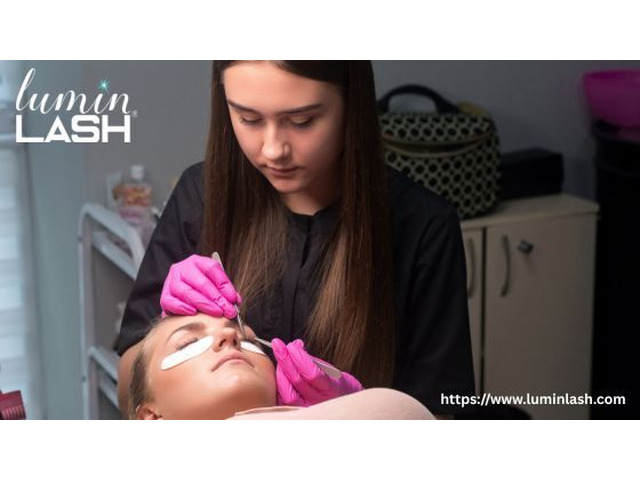 Luxury Lash Studio Houston Offering Custom Lash Extensions