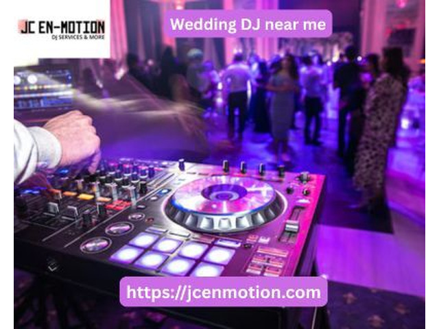 Wedding DJ near me Providing Professional Music Services