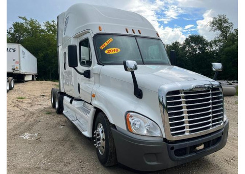 2017 Freightliner Cascadia – Ready to Work