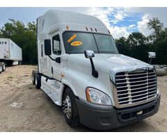 2017 Freightliner Cascadia – Ready to Work