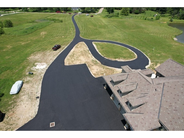 Local Asphalt Paving Near Me in Miami by Licensed Professionals