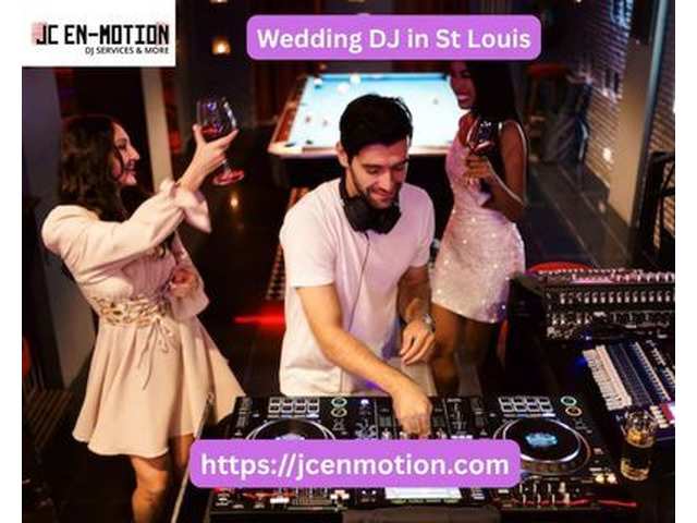 How Can You Find the Best Wedding DJ in St Louis for Your Big Day?