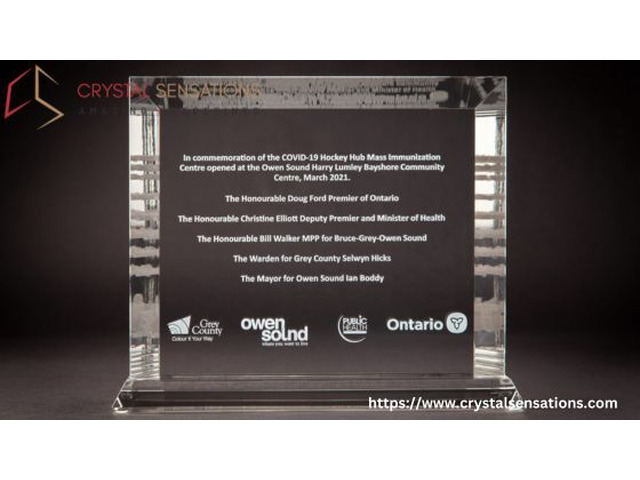 Custom Crystal Trophy for Corporate Awards and Events