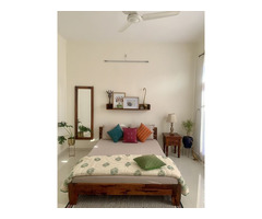 What is the starting price of villas in Greater Noida West?