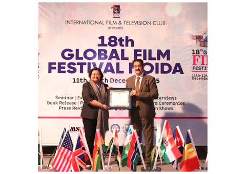 Hindi Cinema Samman Conferred on Sharifah Ezneeda Wafa at 18th GFFN