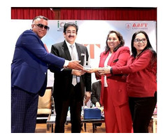 Sandeep Marwah Honoured by Malaysian World Chamber of Commerce
