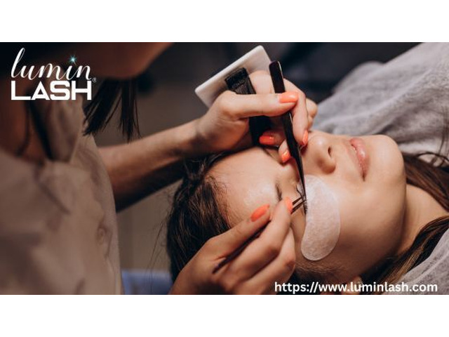 Best Lashes Missouri City for Stunning Everyday Glam