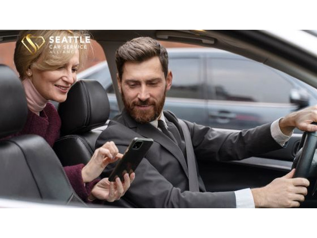 Premium Seattle Limo Service for Events and Airport Travel