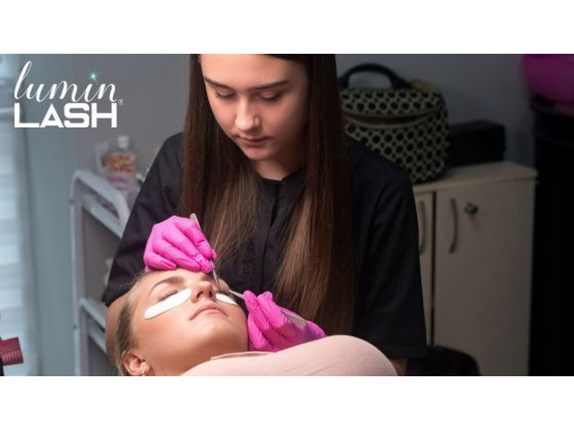 Best Lashes Missouri City for a Glamorous Look