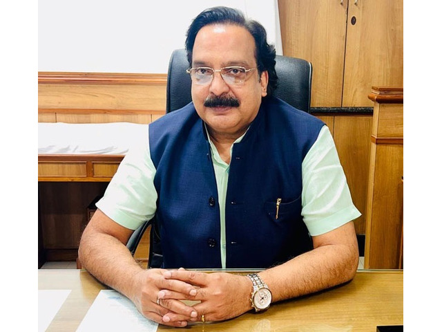 Dr. Anant Kumar Tiwari- Orthopaedic Surgeon Delhi