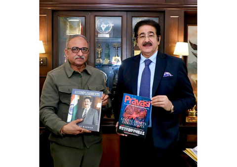 Veteran Journalist Kaushailendra Singh Visits Marwah Studios