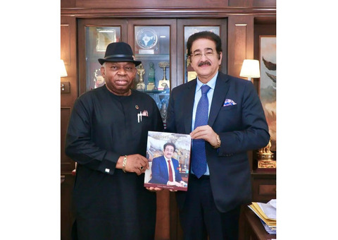 Dr Sandeep Marwah Holds Strategic Meeting with Global South Leader