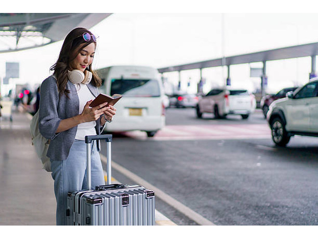 Airport Transfer Bayswater From Melbourne Airport | Book Maxi Taxi