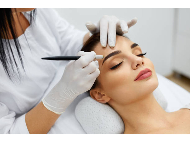 Enhance Your Look with Professional Eyebrow Tattoo in Canberra