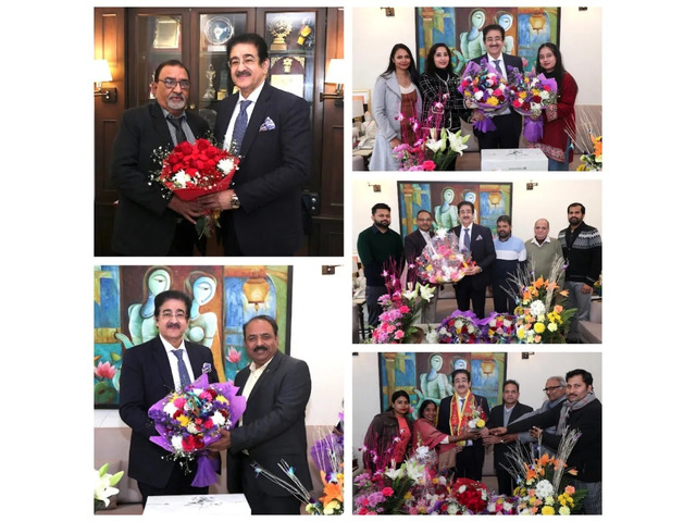Dr. Sandeep Marwah Felicitated on Being Appointed Vice President