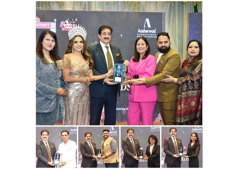 Sandeep Marwah Presented National Achievers Awards to Celebrate