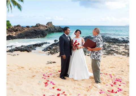 Big Island Elopements | Elope In Kona | Kona Wedding Officiant
