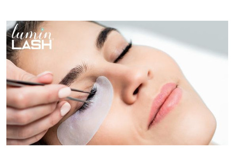 Eyelash Extensions Sugar Land for Long Lasting Glam Look