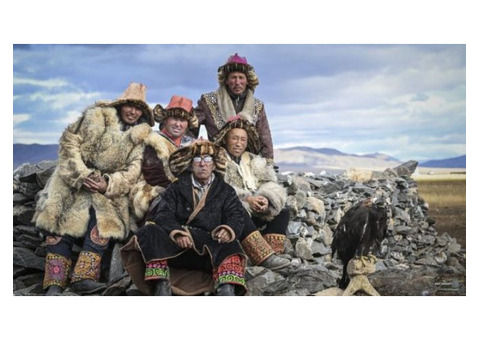 Eagle Hunters Mongolia Tour – 2026 Photography Adventure