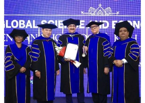 International Relations Luminary Sandeep Marwah Conferred with Honor