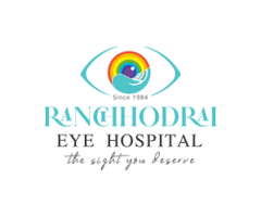 Ranchhodrai Eye Hospital: Transformative Cataract Surgery in Ahmedabad