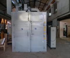 Industrial Oven: Controlled Heating for Industrial Manufacturing