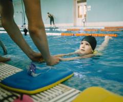 Need Fun and Effective Swimming Lessons for Your Family?