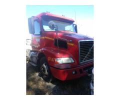 2 (2007) Volvo VN Day Cabs Truck Tractors For $25,110...Great Deal