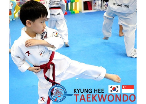 TKD students practice the way of Kicking n Punching techniques
