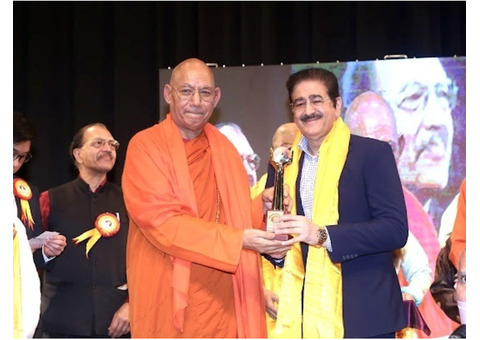 Renowned Media Personality Dr. Sandeep Marwah Honored for Spiritual