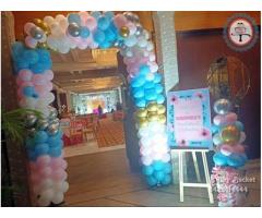 Balloon Decorators in Lucknow – B’day Bucket