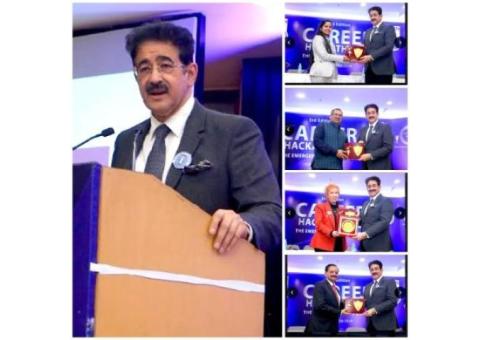 Sandeep Marwah Presented Awards at Career Hackathon 21